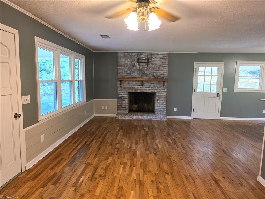 146 King Park Circle Property Photo 12