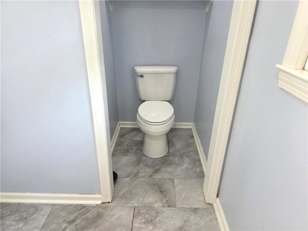 146 King Park Circle Property Photo 14