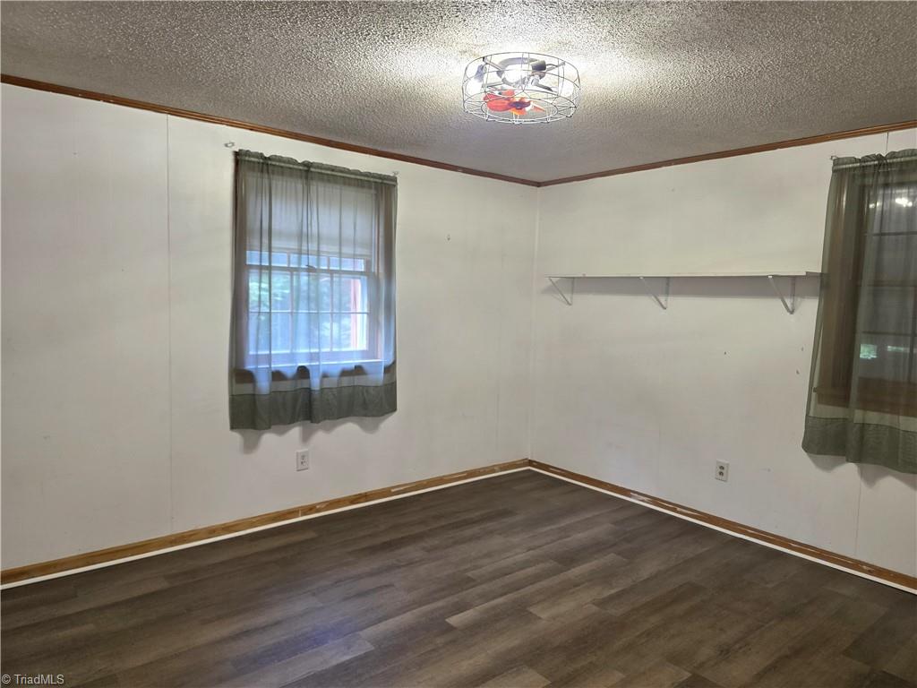146 King Park Circle Property Photo 23
