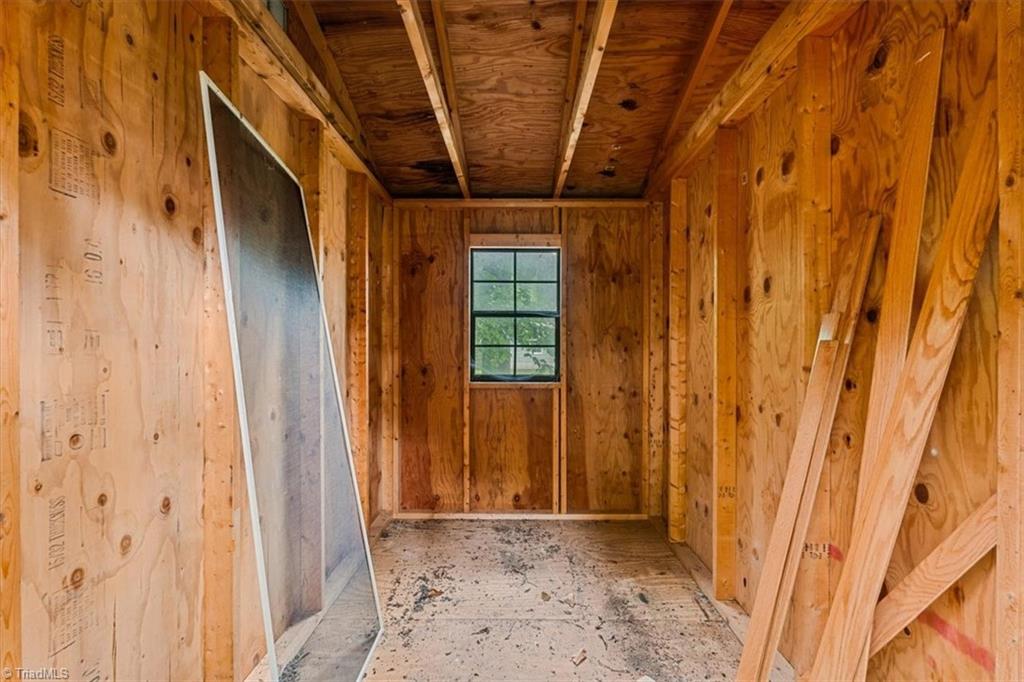 5007 Shoreline Drive Property Photo 32