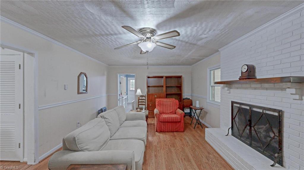 3908 Beverly Hills Drive Property Photo 10