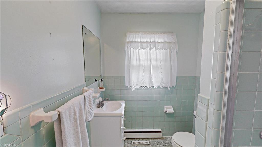 3908 Beverly Hills Drive Property Photo 16