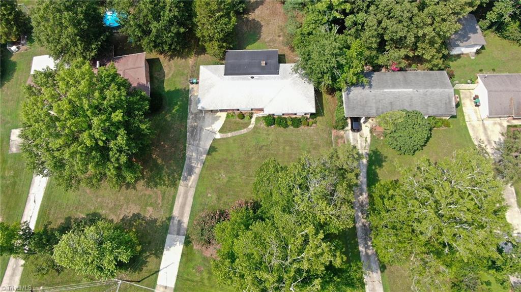 3908 Beverly Hills Drive Property Photo 28