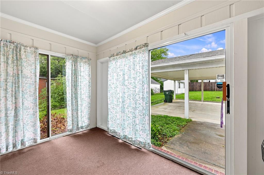 201 Rolling Road Property Photo 15