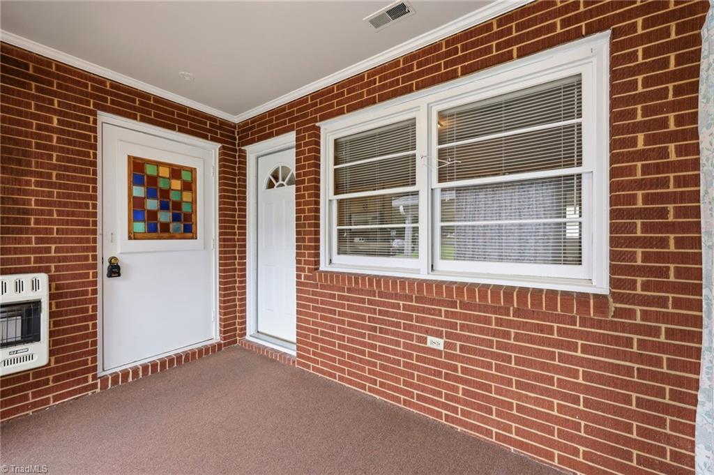 201 Rolling Road Property Photo 16