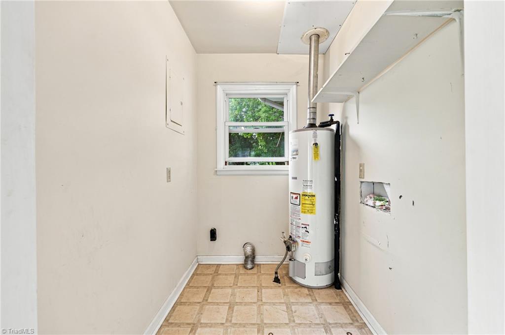 201 Rolling Road Property Photo 17
