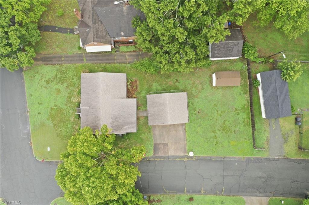201 Rolling Road Property Photo 21