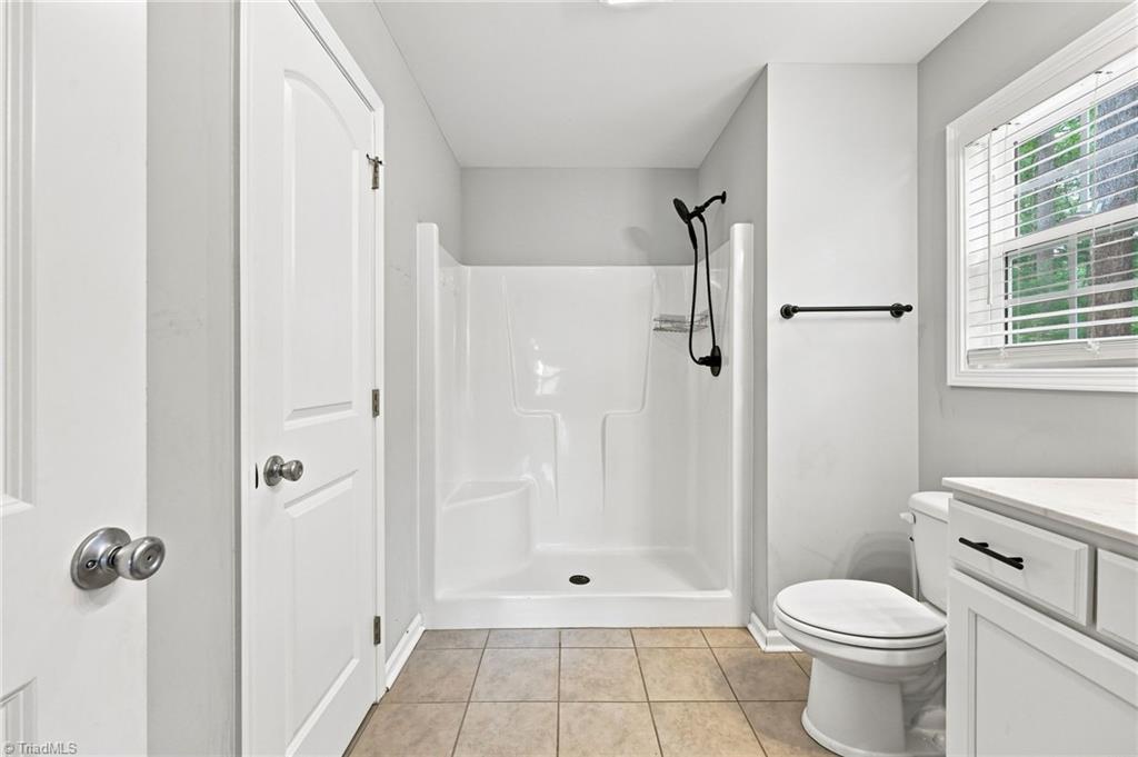 5568 Kimberly Lane Property Photo 13