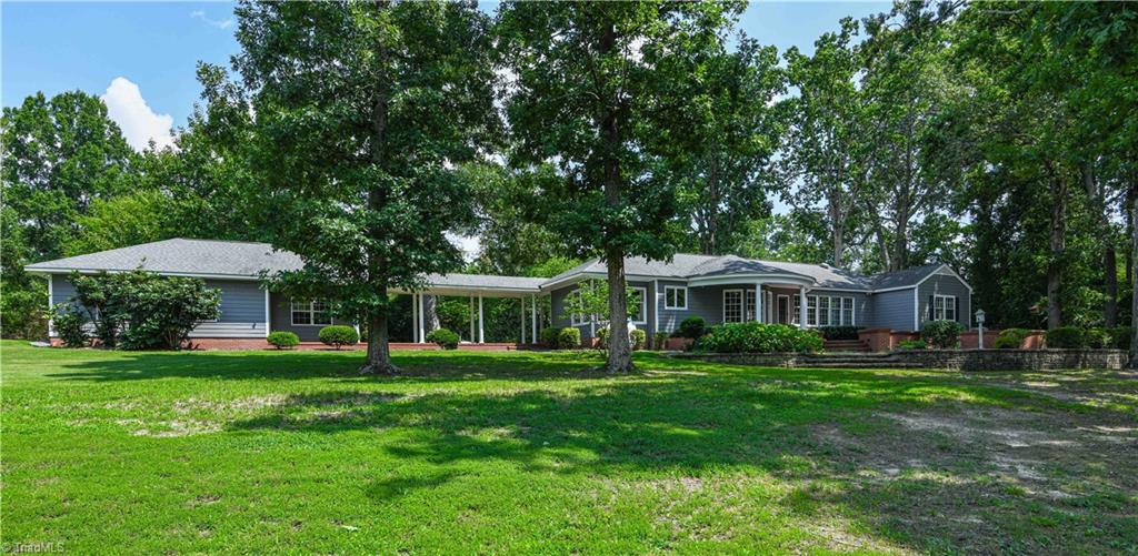 628 Ritters Lake Road Property Photo 1