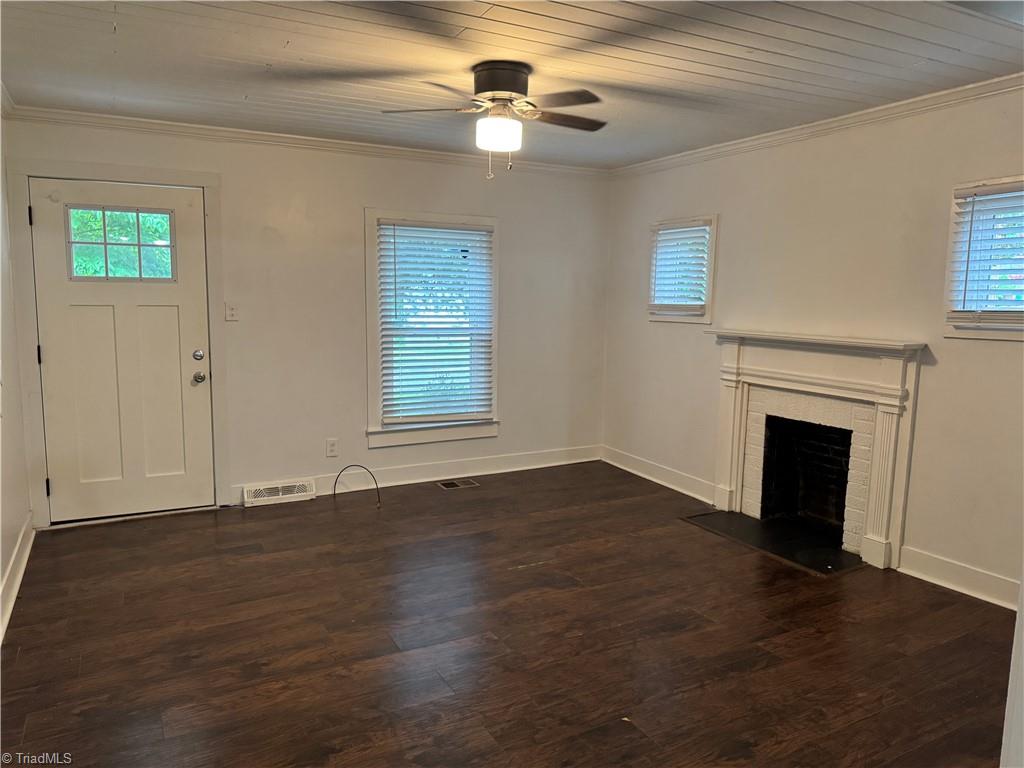 3015 Central Avenue Property Photo 7