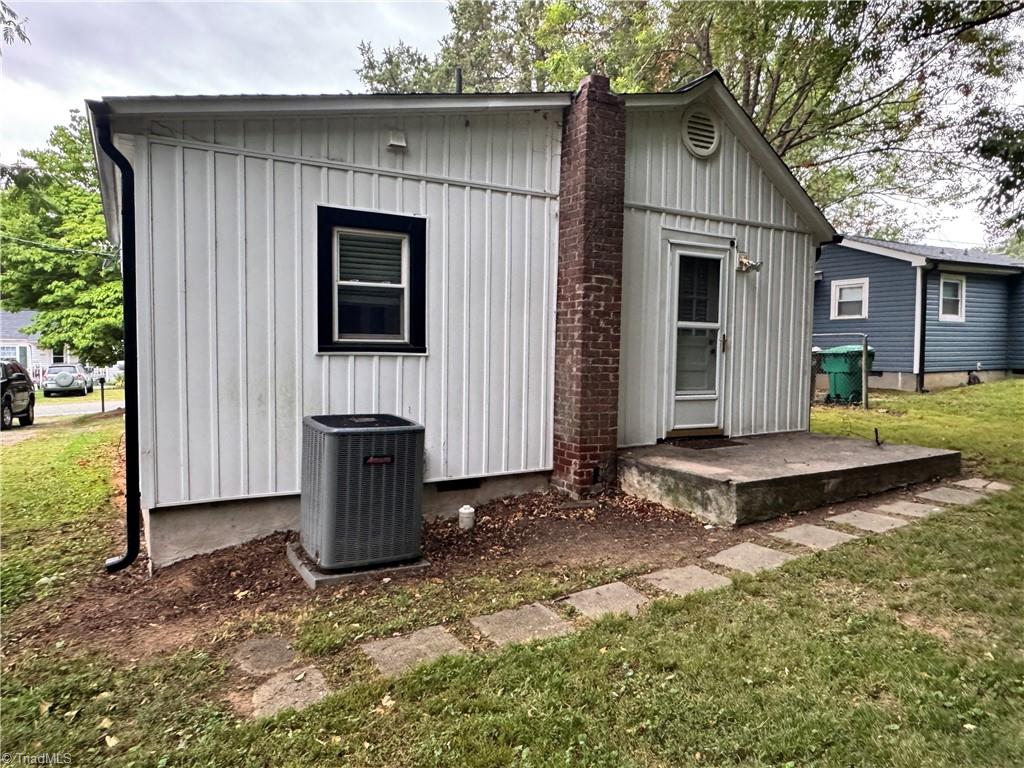 3015 Central Avenue Property Photo 16