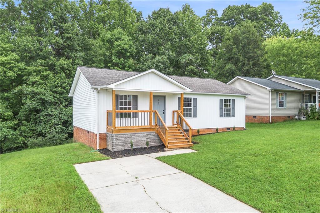 625 Rolling Green Drive Property Photo 4