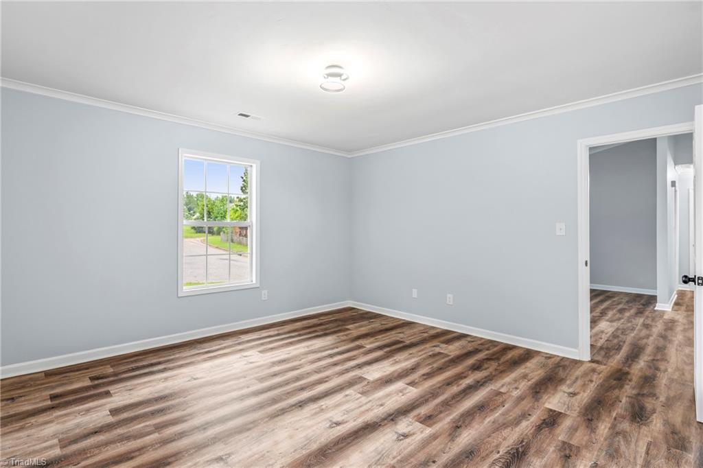 625 Rolling Green Drive Property Photo 23