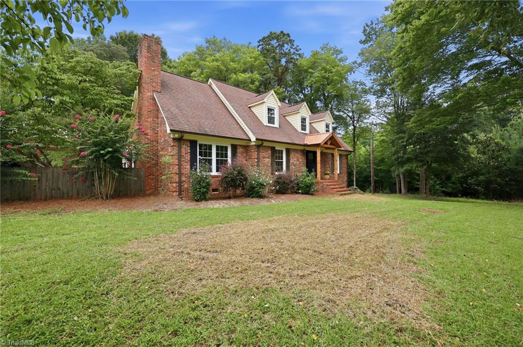 360 Small Road Property Photo 6