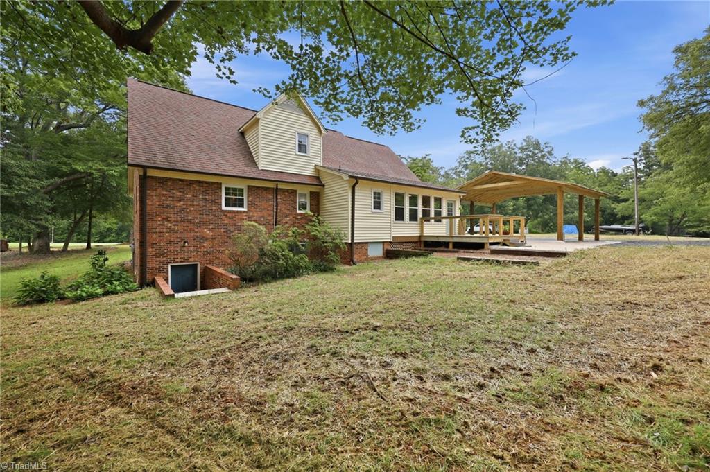 360 Small Road Property Photo 8