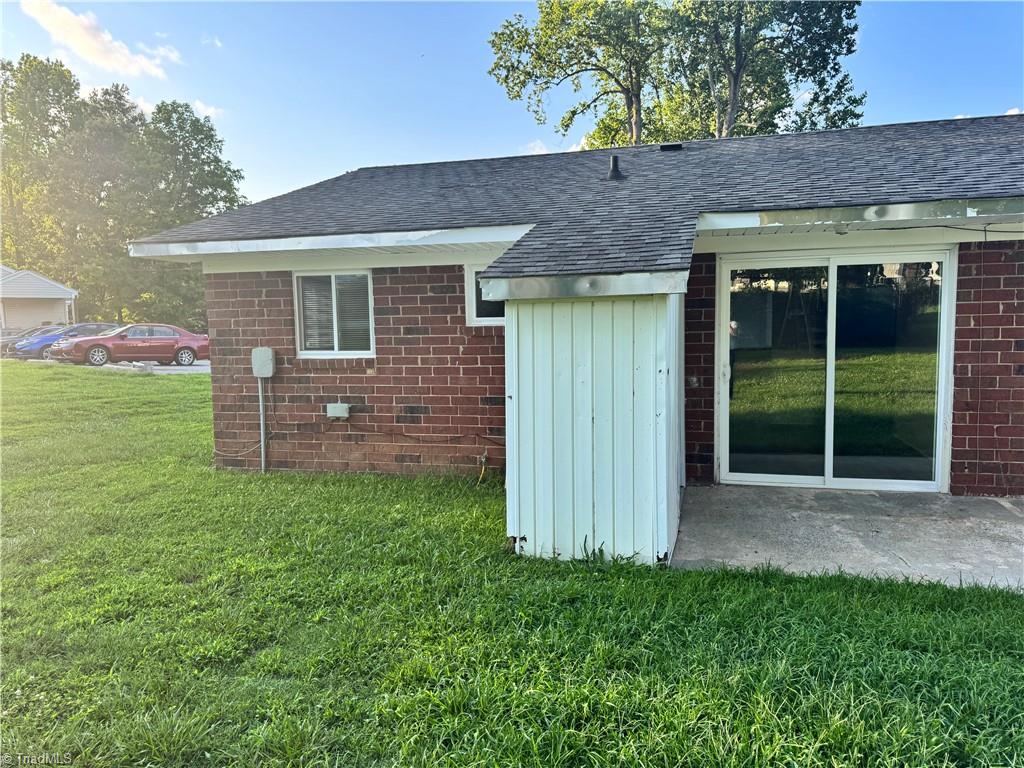 511 Everett Lane # 2 Property Photo 16