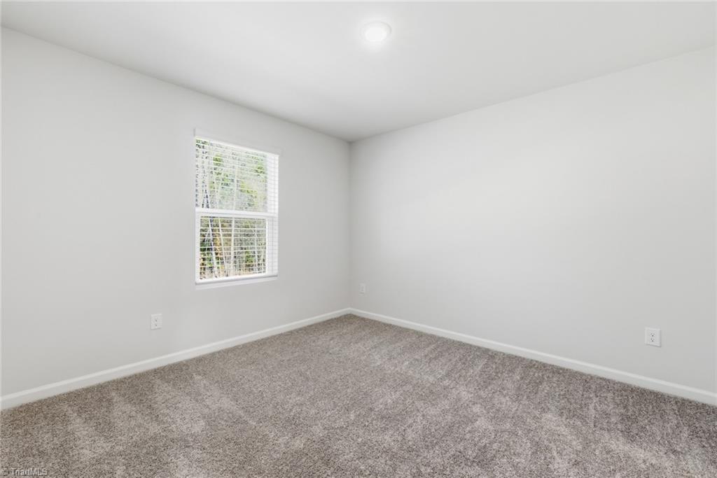 407 Chesney Place Property Photo 26