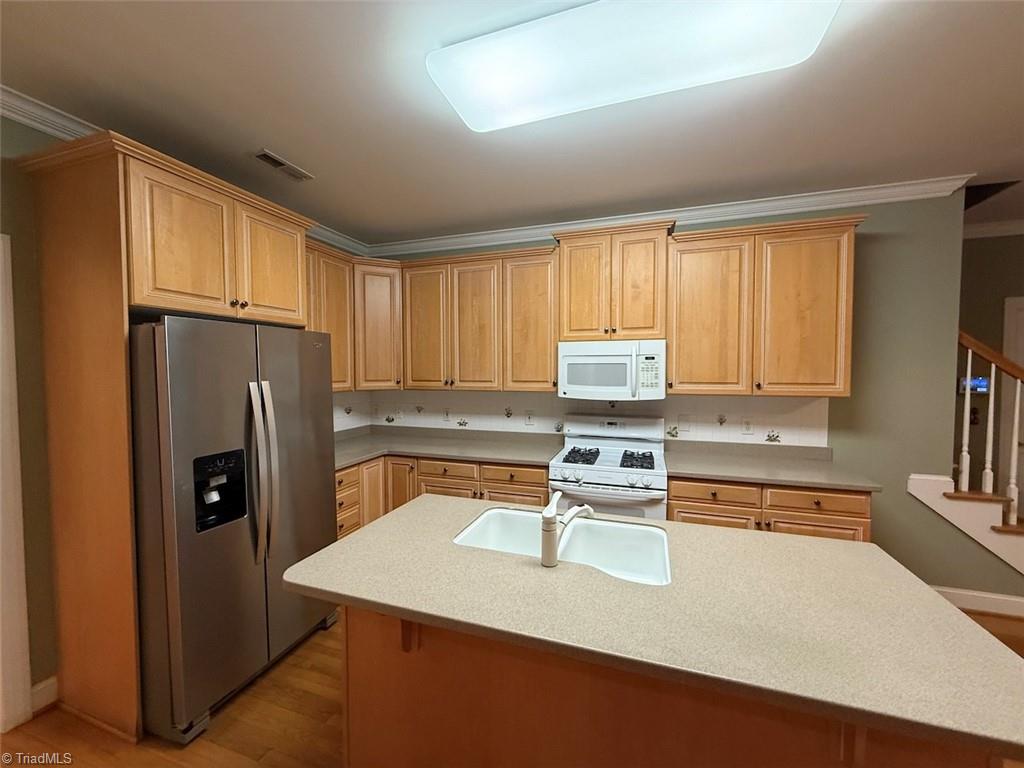 2208 Anchoridge Avenue Property Photo 8