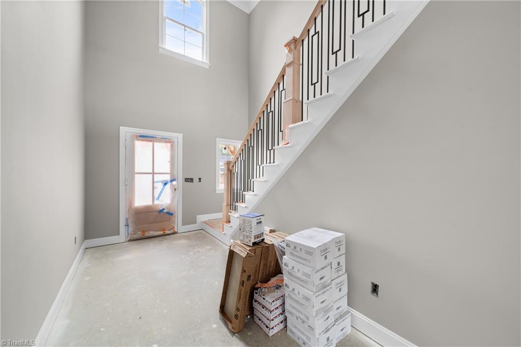 154 Canton Drive Property Photo 4