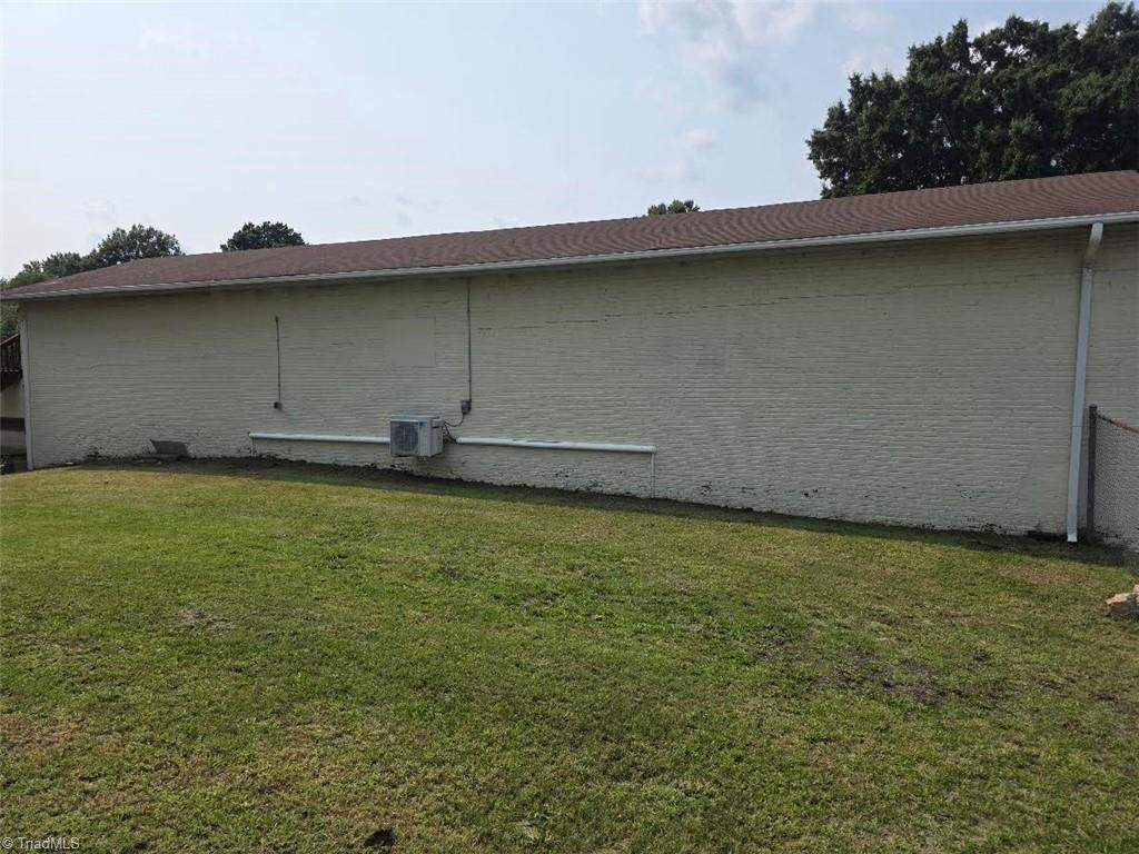 1230 Ridge Avenue Property Photo 6