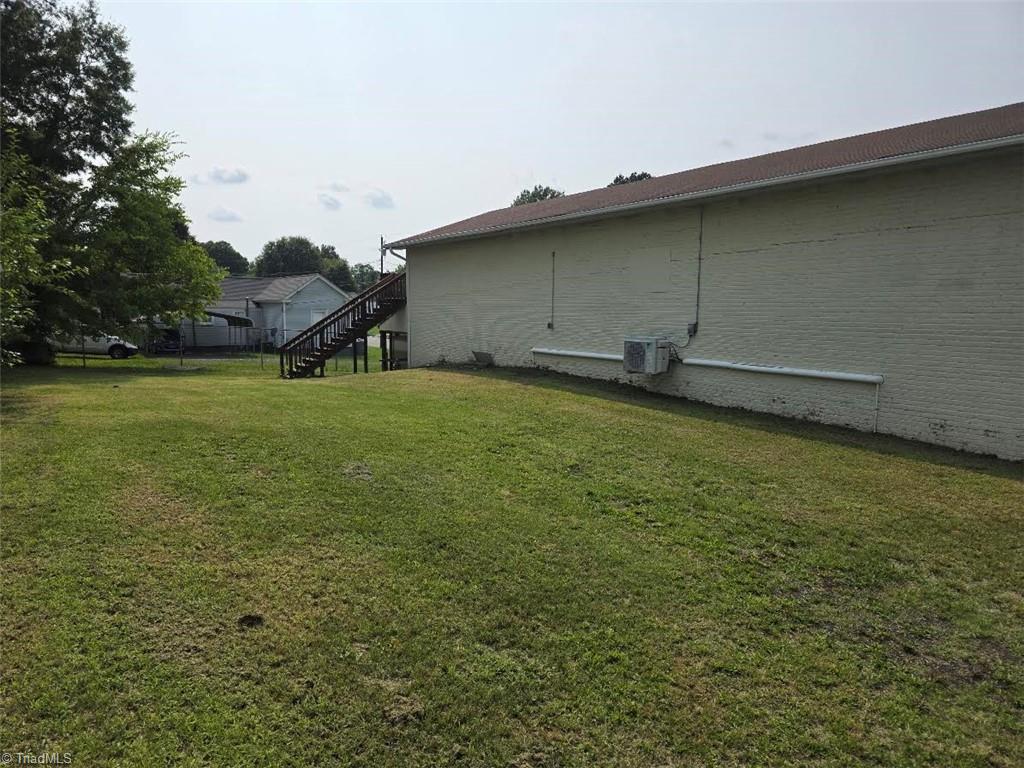 1230 Ridge Avenue Property Photo 8
