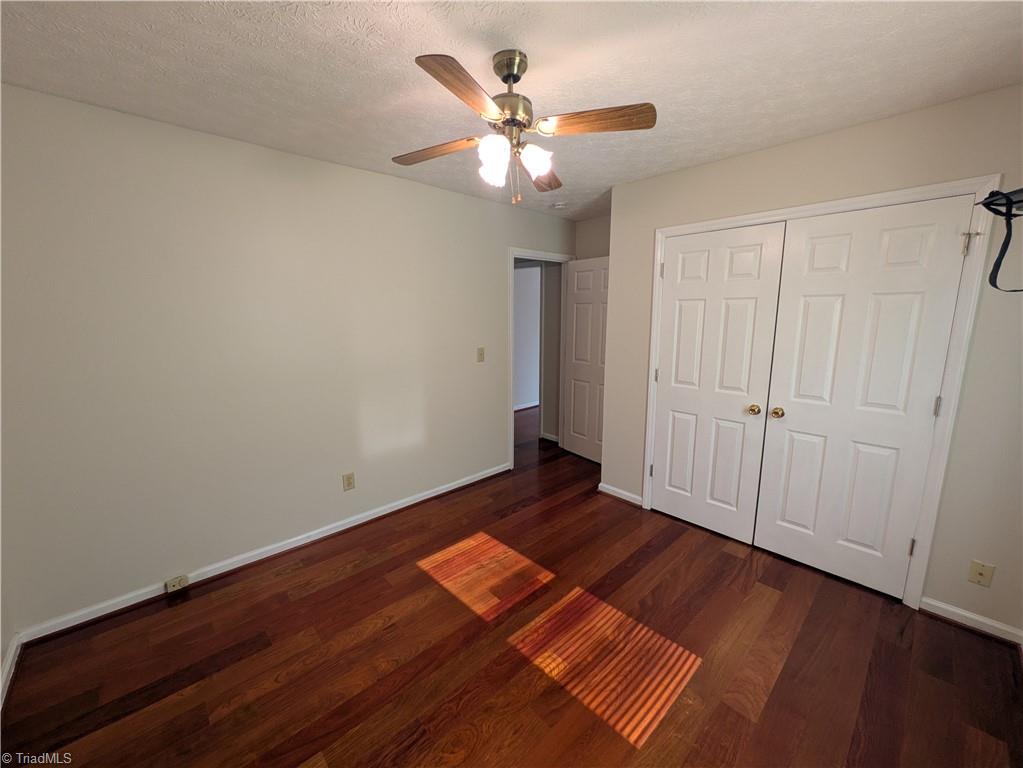 6008 Yeaton Glen Drive Property Photo 10
