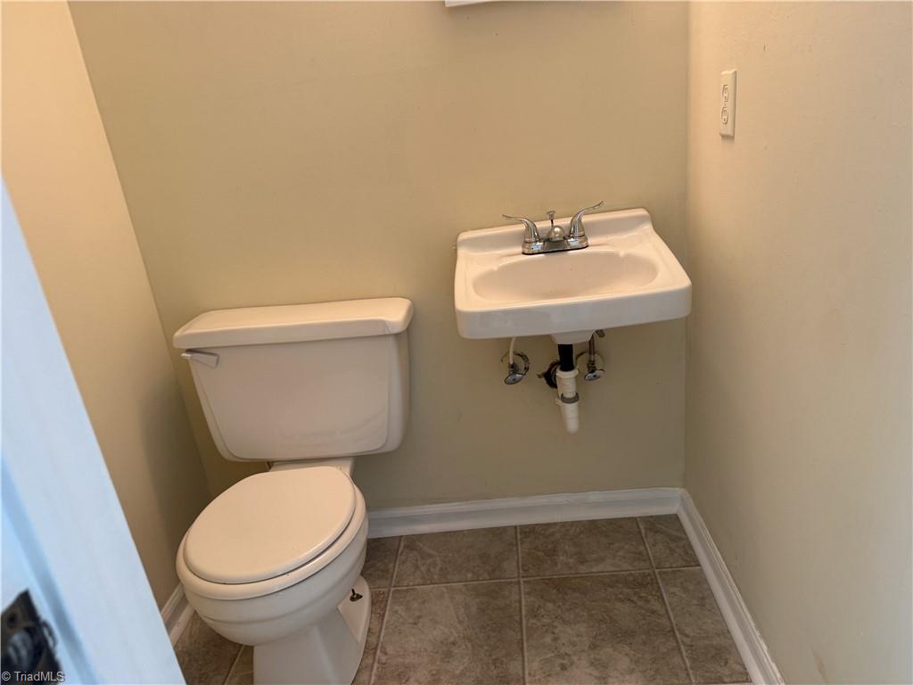 506 Summit Street Property Photo 8