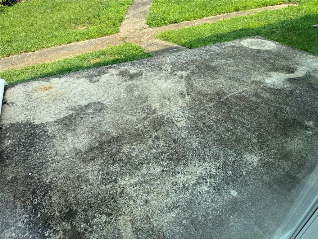 506 Summit Street Property Photo 9