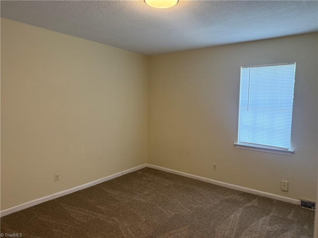 506 Summit Street Property Photo 14