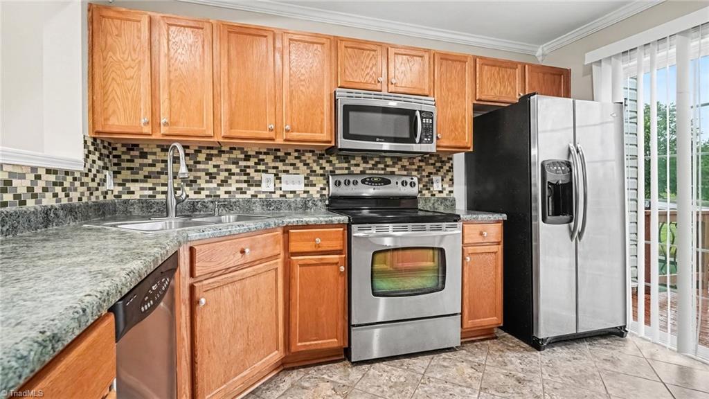203 Nighthawk Place Property Photo 11