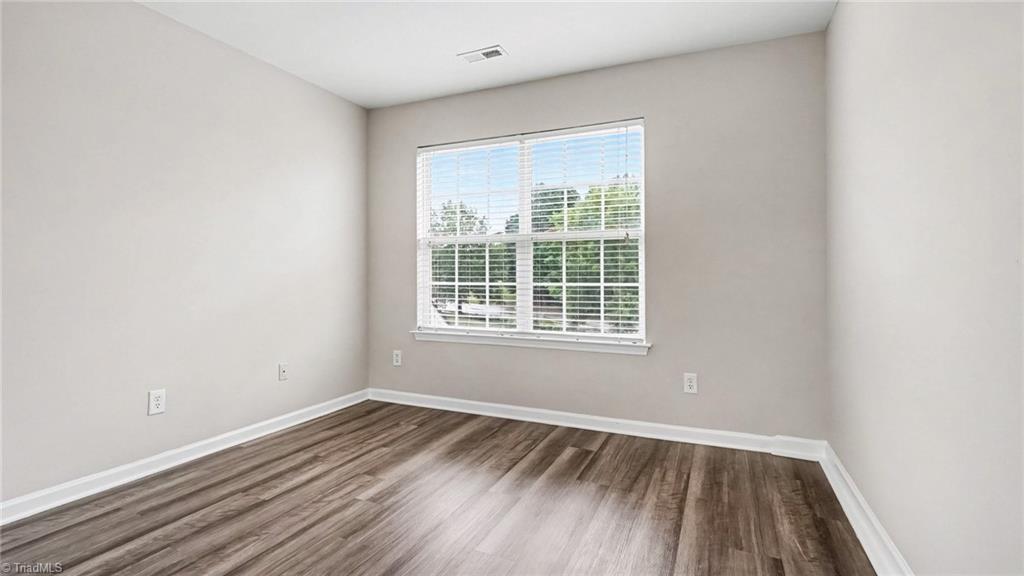 203 Nighthawk Place Property Photo 17