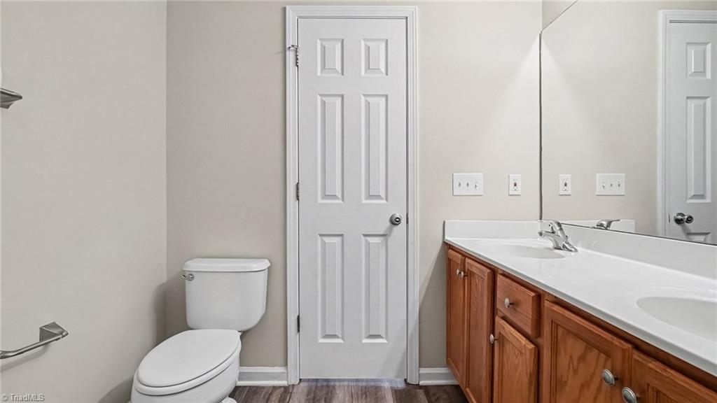 203 Nighthawk Place Property Photo 21