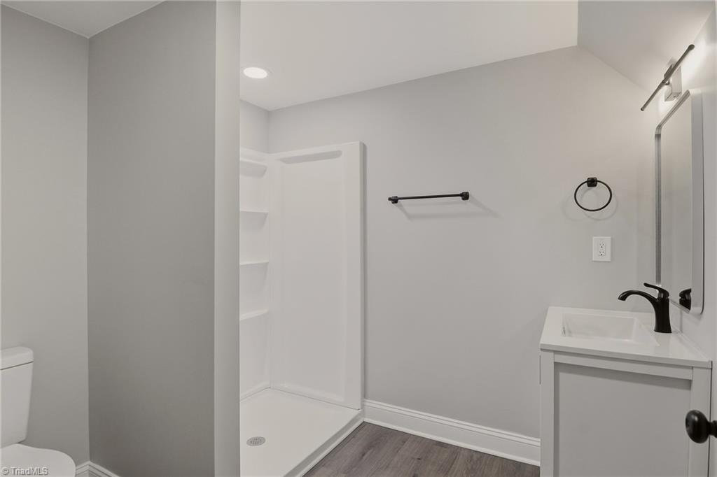 721 Mobile Street Property Photo 22