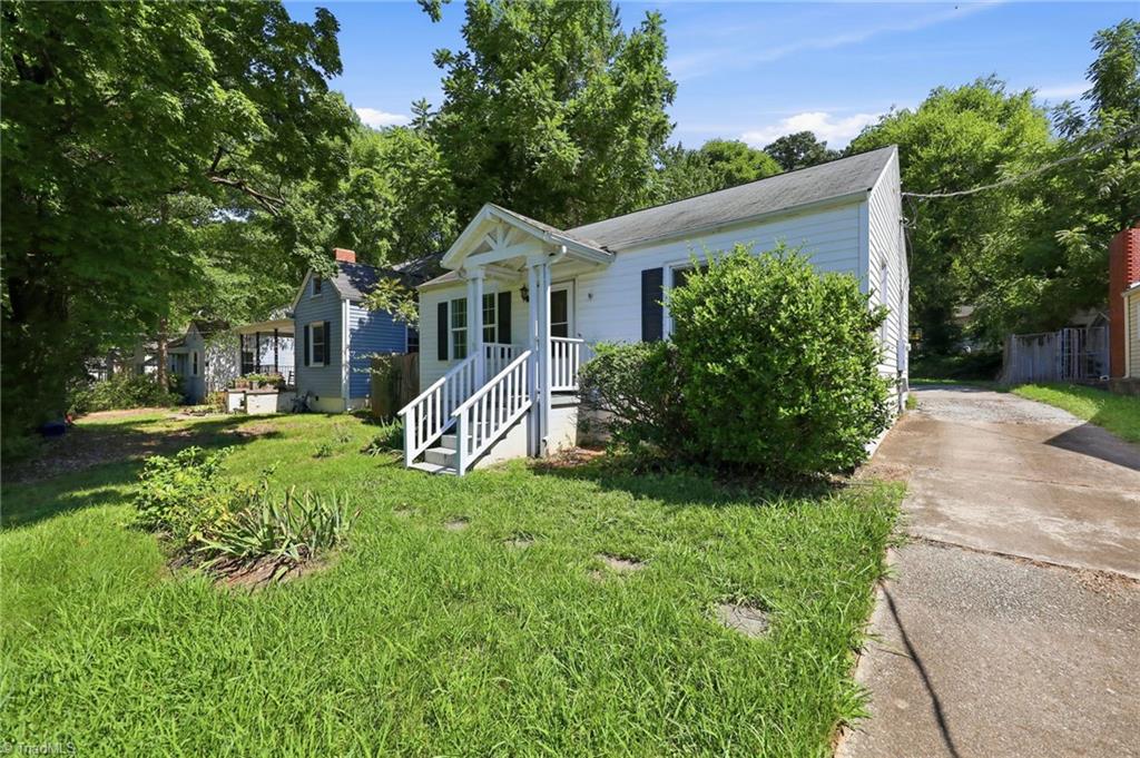 717 S Holden Road Property Photo 3