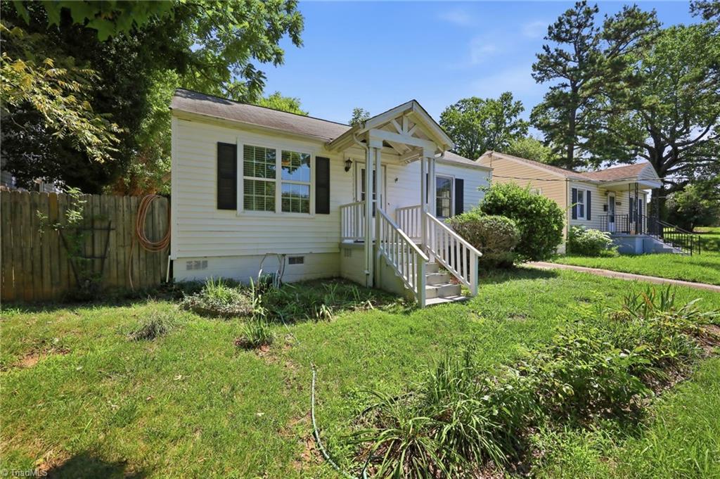 717 S Holden Road Property Photo 4