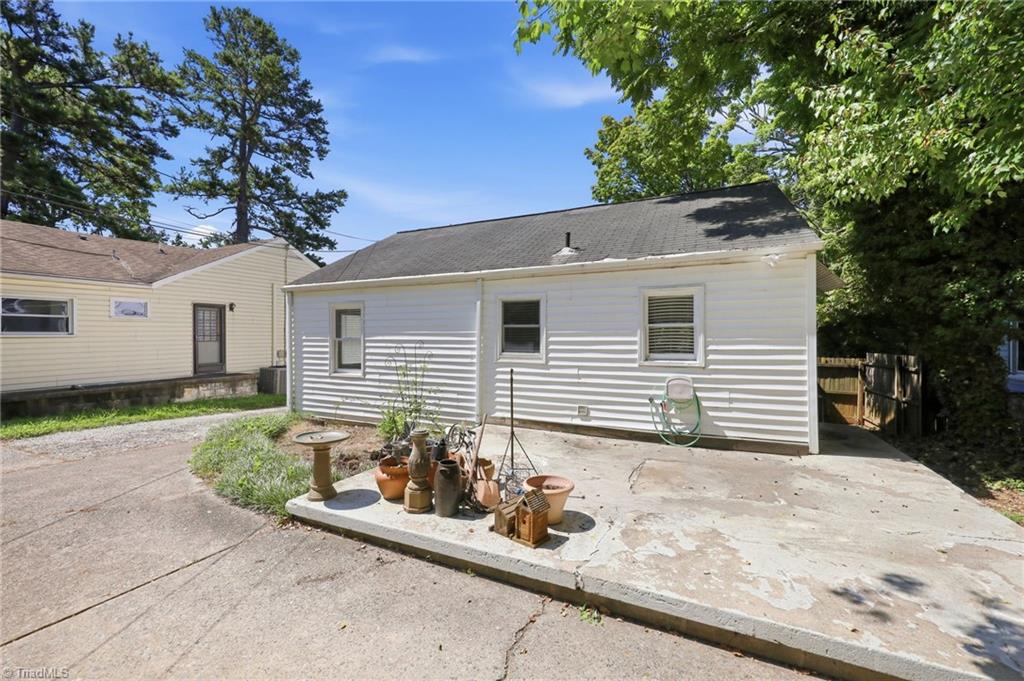 717 S Holden Road Property Photo 22