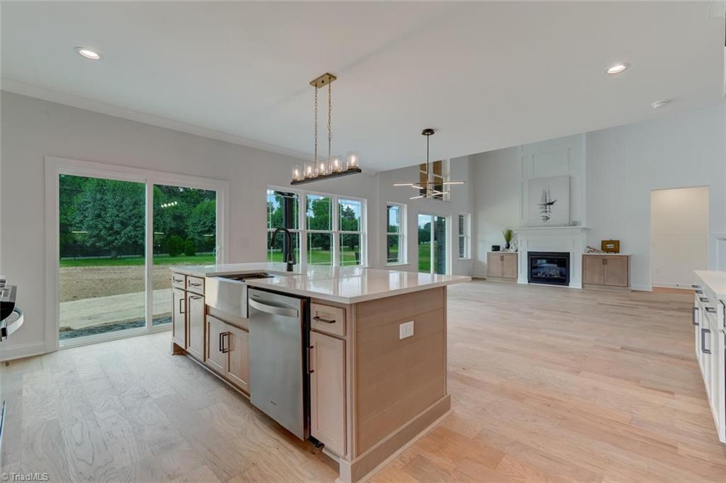 7808 Duggins Drive Property Photo 11