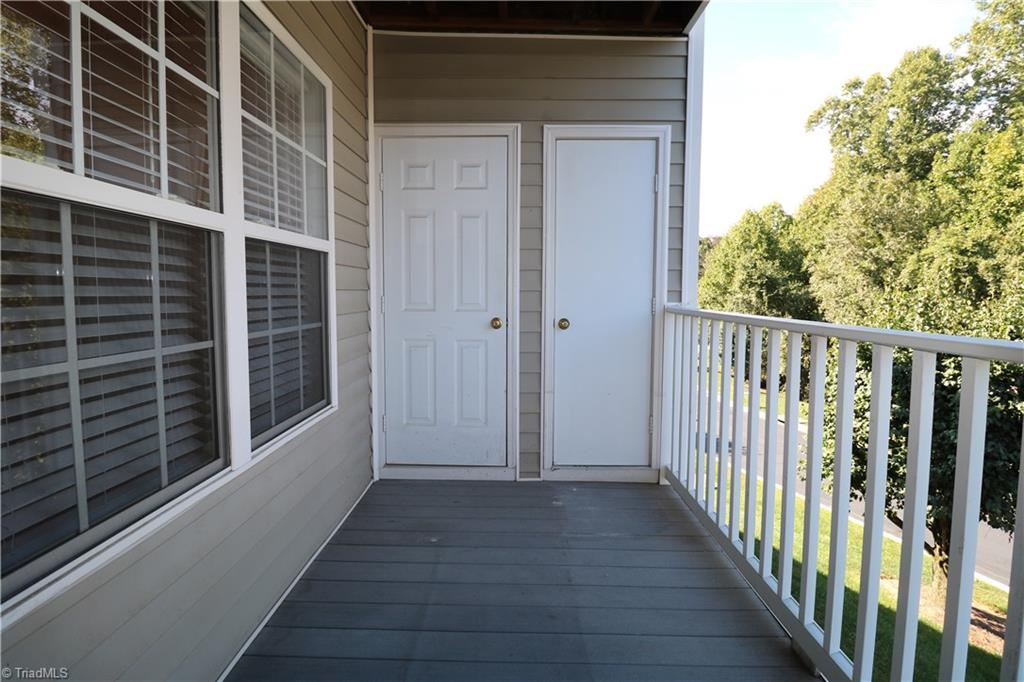 823 Scholastic Drive Property Photo 14