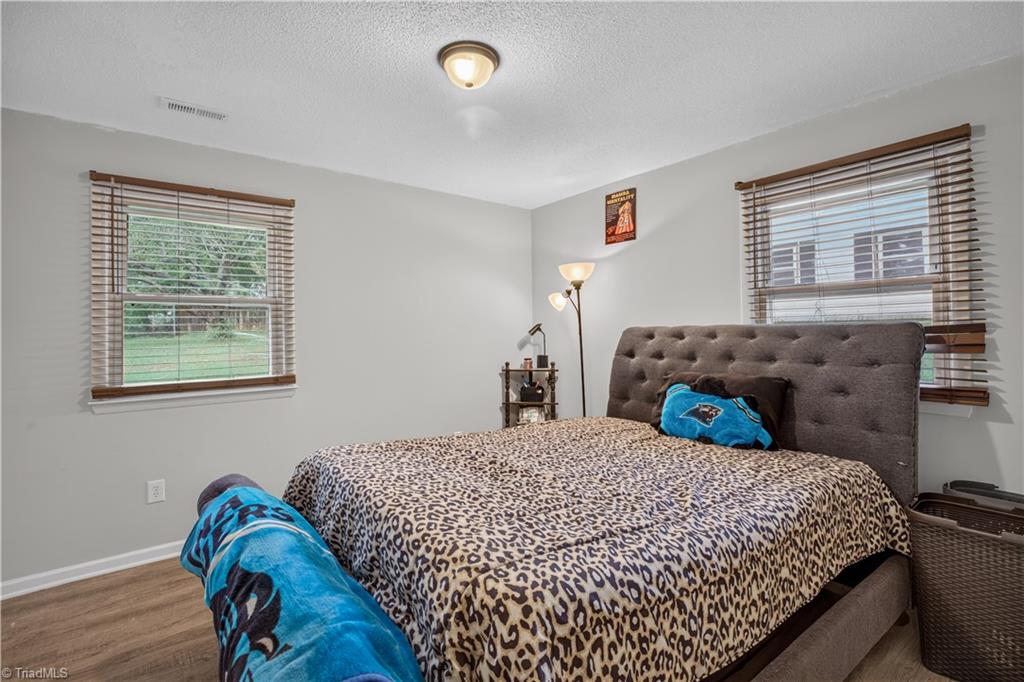 977 Shalimar Drive Property Photo 17