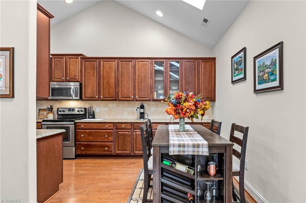 503 Friedberg Village Drive Property Photo 14