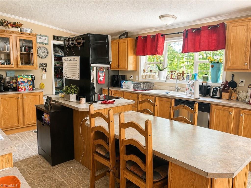 219 Sidden Street Property Photo 4