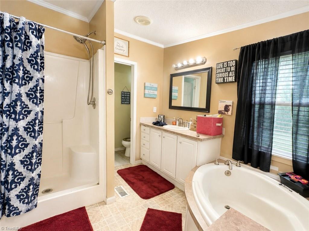 219 Sidden Street Property Photo 11