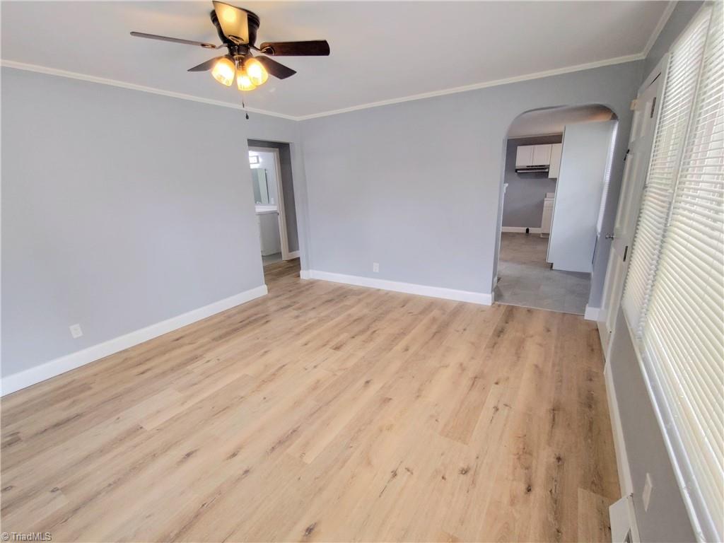 826 Graylyn Drive Property Photo 4