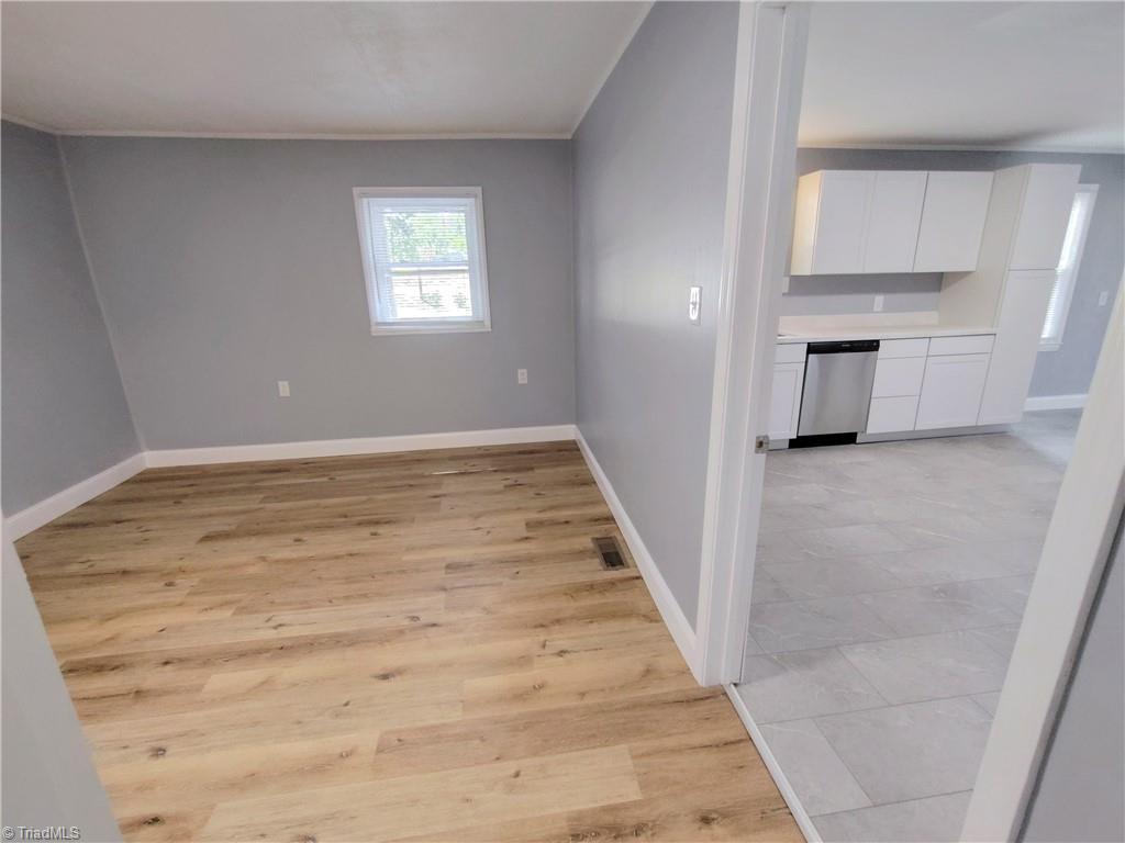 826 Graylyn Drive Property Photo 20