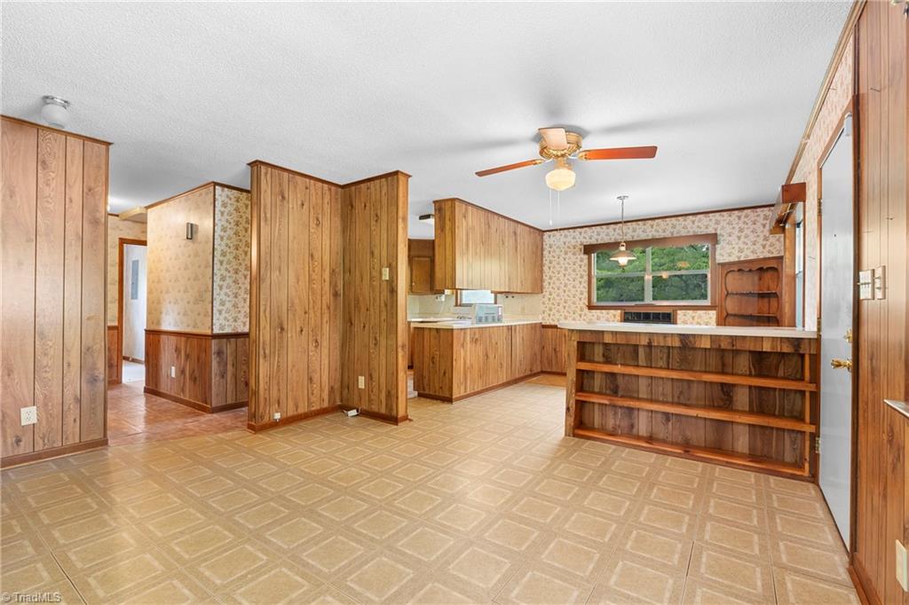 326 Coleman Drive Property Photo 7