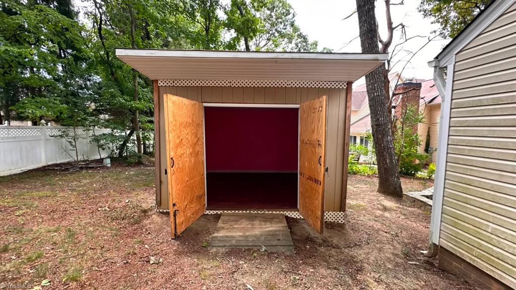 5308 Tower Road Property Photo 7