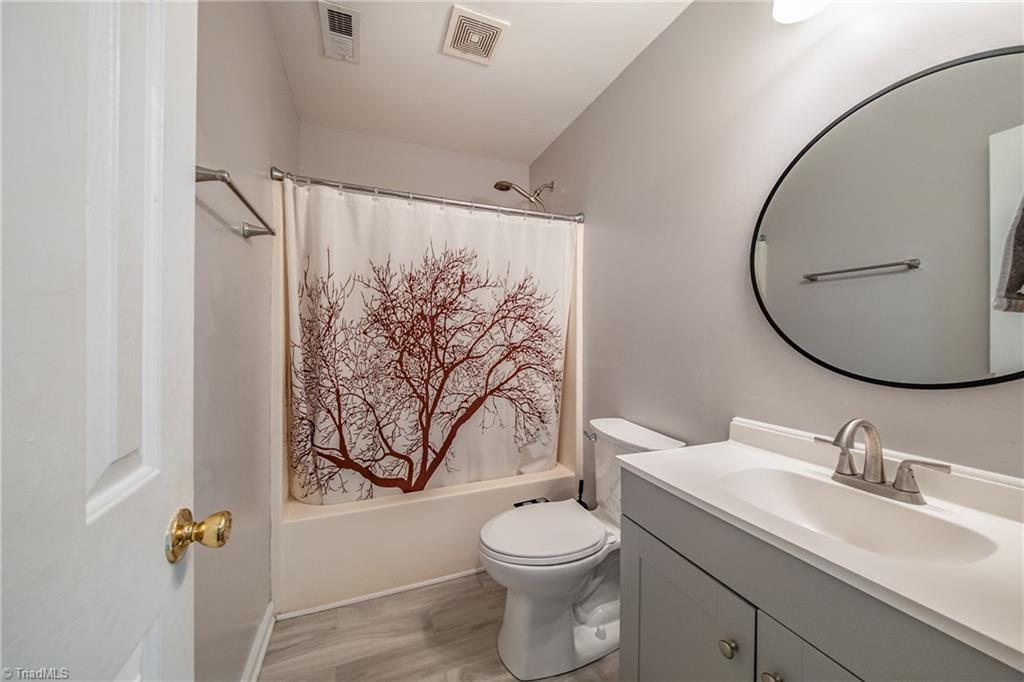 440 Craver Pointe Drive Property Photo 20