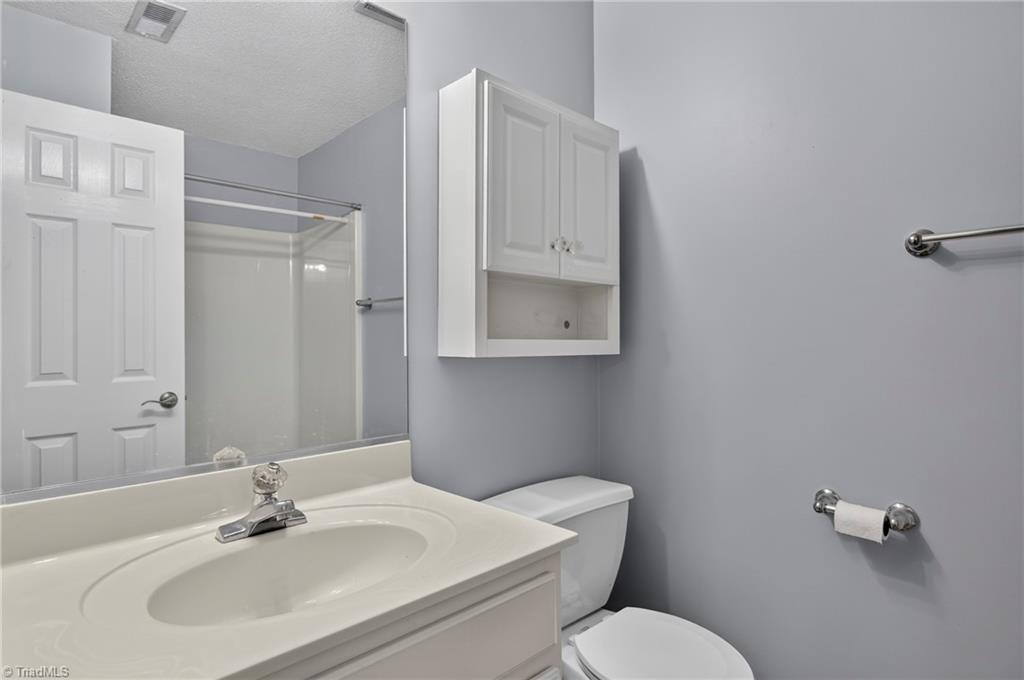 133 James Road # 2b Property Photo 17