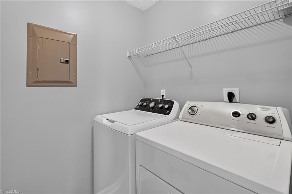 133 James Road # 2b Property Photo 22