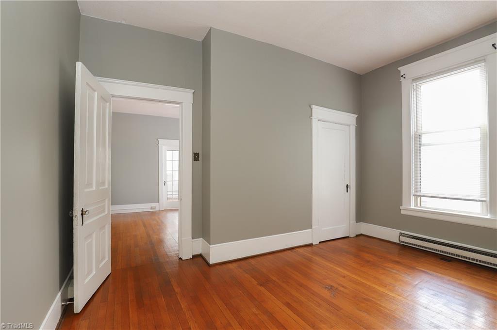 1025 West End Boulevard Property Photo 12